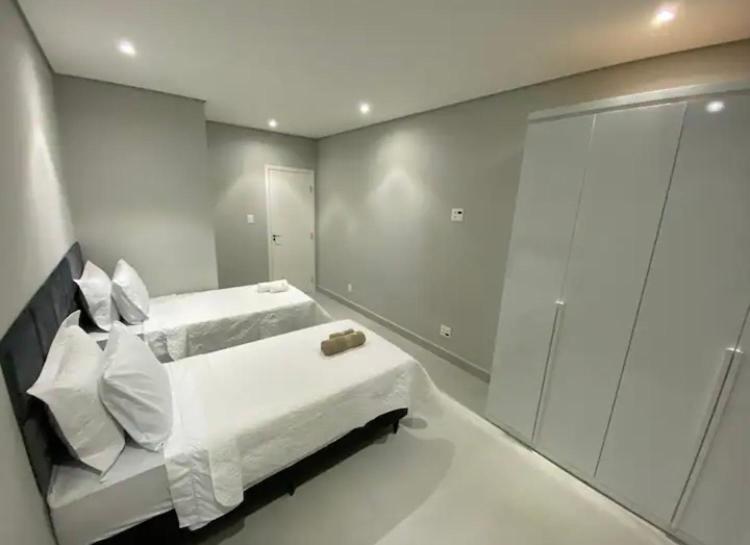 Apartamento Moderno Em Copacabana *